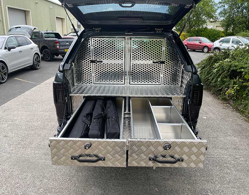 Toyota Hilux Shooting & Gun Dog Solution DOUBLE CAB TOYOTA
