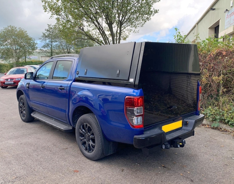 Farriers Mobile Workshop fitted to a Toyota Hilux