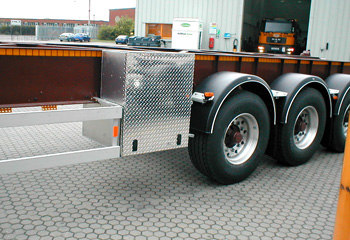 Dry Powder Bulk Tanker Chassis Box