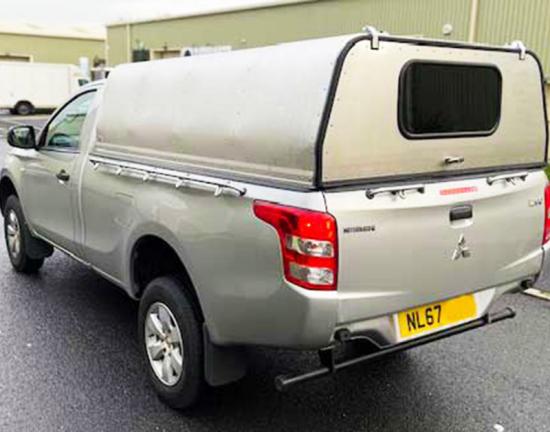 Single Cab Agrican with Locking Solid Rear Door with Window 