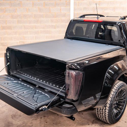 Toyota Hilux 2016- Ezy Roll-Up Tonneau Cover